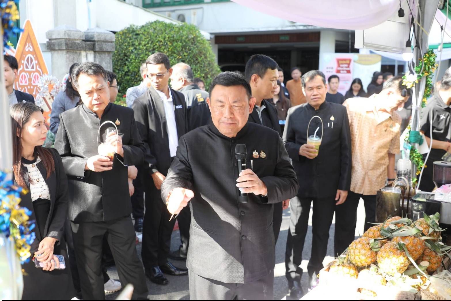 title - ส.ป.ก. เดินหน้าส่งเสริมรายได้เกษตรกร จัดงาน “ส่งความสุขปีใหม่ มอบให้เกษตรกรในเขตปฏิรูปที่ดิน” ทั่วประเทศ  ณ สำนักงานการปฏิรูปที่ดินเพื่อเกษตรกรรม ถนน ราชดำเนินนอก